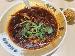 -遇见小面(东方宝泰店)