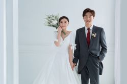 -二十一世纪婚纱摄影(省府前街店)
