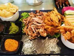 -伊带伊路新疆美食府(呼家楼店)