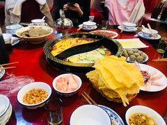 -重庆三峡火锅城(梅林店)