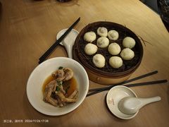 -佬钱湾仔(衣裳街店)
