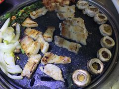 口蘑-杀猪天·韩国烤肉(总店)