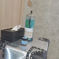 -Meng Lang 梦郎白金店
