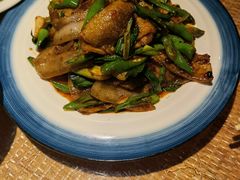-渝信川菜 · 川味家常菜(长安店)