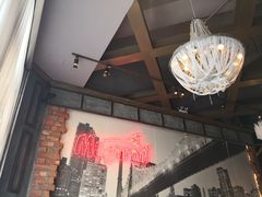 -玛格萝妮(汇智国际商业中心店)