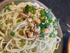 -俏巴妹烤鱼香锅(奥体店)