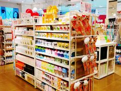 -名创优品(万达广场河东店)