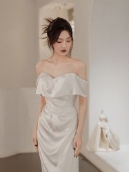 -艾米丽婚纱礼服