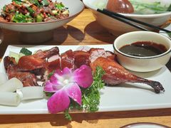 宜良脆皮小刀鸭-老滇山寨•云南特色菜•地方菜•民族风情歌舞表演(金碧店)