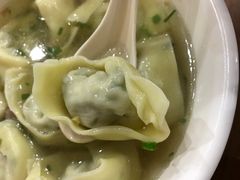 汤馄饨-潘国仙耳光馄饨(黄家阙路店)