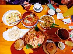 -老滇山寨•云南特色菜•地方菜•民族风情歌舞表演(金碧店)