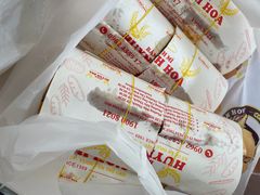 -Bánh Mì Huynh Hoa