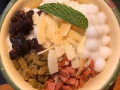 -王婆乔鲜鱼自助火锅(蜀汉路店)