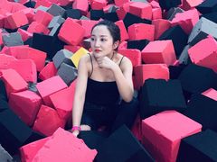 -嘿哟动霸CHUA·新潮玩运动娱乐中心·蹦床滑冰团建乐园