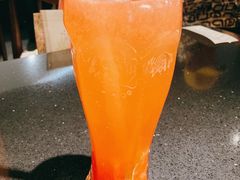 红西柚水果茶-老头儿油爆虾·知味杭州(爱琴海购物中心)