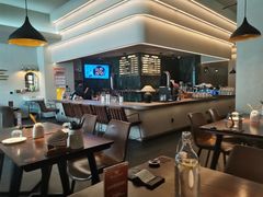 -埠口精酿夜景餐酒吧· BREWPORT BISTRO(长嘉汇重庆之眼店)