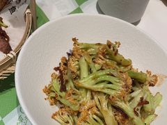 -渔语鱼酸菜鱼新川菜(来福士店)
