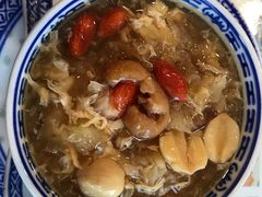 -广信牛奶甜品世家(台东店)