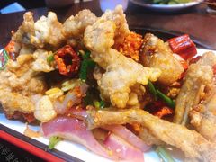 椒盐牛蛙-虾弄弄海派小龙虾·牛羊蝎子火锅