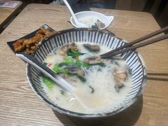 -鲜越鲜鱼粉(财富购物中心店)