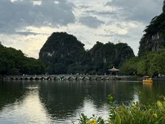 -星湖旅游景区七星岩