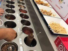 自助调料区-海底捞火锅(石厦时代广场店)