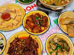 -东排食堂长沙小吃大排档(五一广场店)