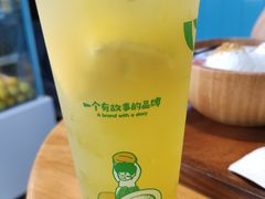 老盐柠檬百香思-自然椰·海南清补凉(海月广场店)