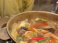 -毛肚向右·川渝毛肚王(经开永旺店)