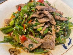 青椒卤牛肉-业华湘·特色菜