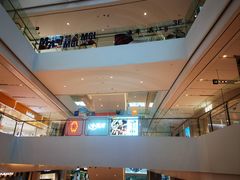 -LuOne凯德晶萃广场(徐家汇路店)