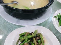 -合和美食馆(壹村东心岭2巷店)