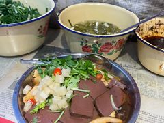 -柳州肥姨妈大骨螺蛳粉(东靖路店)