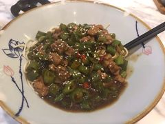 小公鸡爱上面-轻捞慢起面馆(新世界百货店)