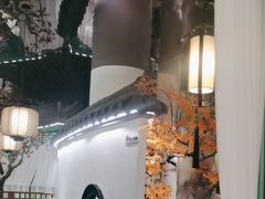 -荷塘秋月·本帮江浙菜(国权路店)