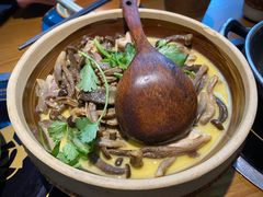 鹿茸菌煨猪肚-吃饭皇帝大(合生汇店)