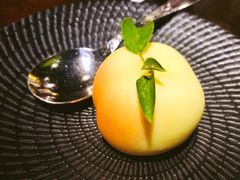 桃子慕斯-杭州西子湖四季酒店·金沙厅