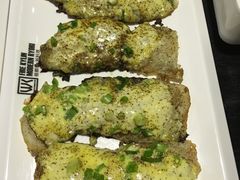 -HIHE Bistro·Oyster Bar(华熙live店)