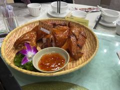 招牌吊烧鸡-岭下农庄·农家菜·野生大头鱼·公司团建(福永凤凰山店)