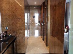 -广州天河希尔顿酒店