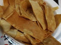 -小牛叔鲜切牛肉·火锅·烤肉自助(公济桥路店)