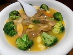 松茸烩花胶-敏珠拉姆藏餐·南京厨房(富春江东街店)