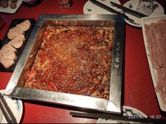 -二荆条·蜀鲜汇城市森林火锅