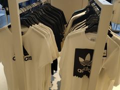 -BIGOFFS 超级折扣(仁恒伊势丹店)