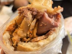 -Bánh Mì Huynh Hoa