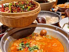 -吃饭皇帝大土家民族菜(正大广场店)