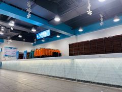 -乔波室内滑雪场