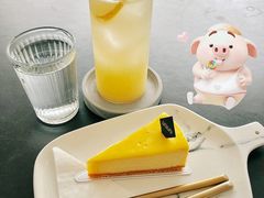 -UNI UNI(环亚凯瑟琳店)