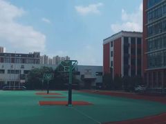 -上海市工商外国语学校