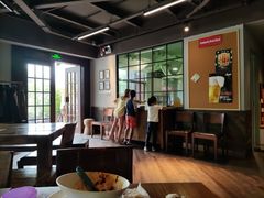 -Geneva日内瓦餐厅(西郊宝成花苑店)